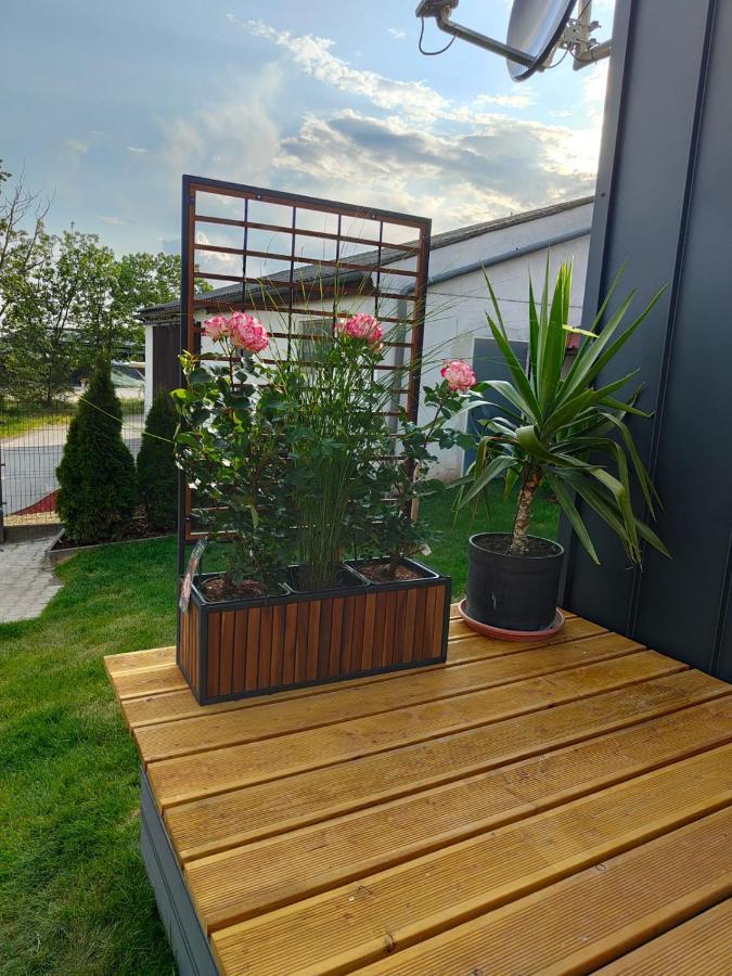 Mariolas Tinyhouse Markt Nordheim Екстер'єр фото